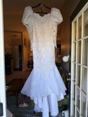 Vintage 80s/90s Moonlight Bridal Wedding Dress Mermaid Beaded Puff Sleeve White